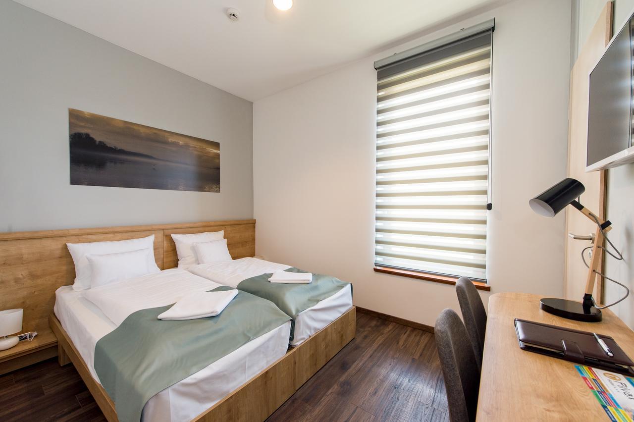 Pilvax Hotel Superior Kalocsa Exteriör bild