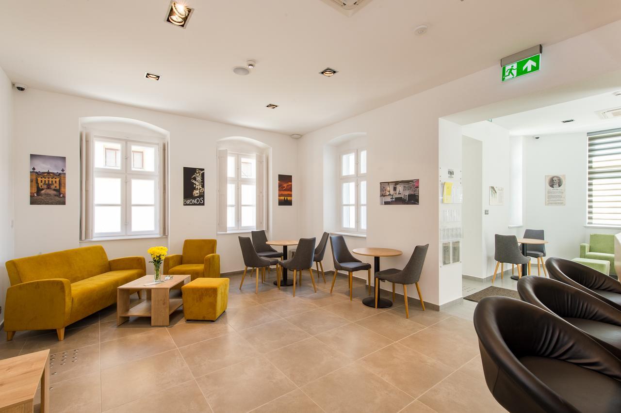 Pilvax Hotel Kalocsa Exteriör bild
